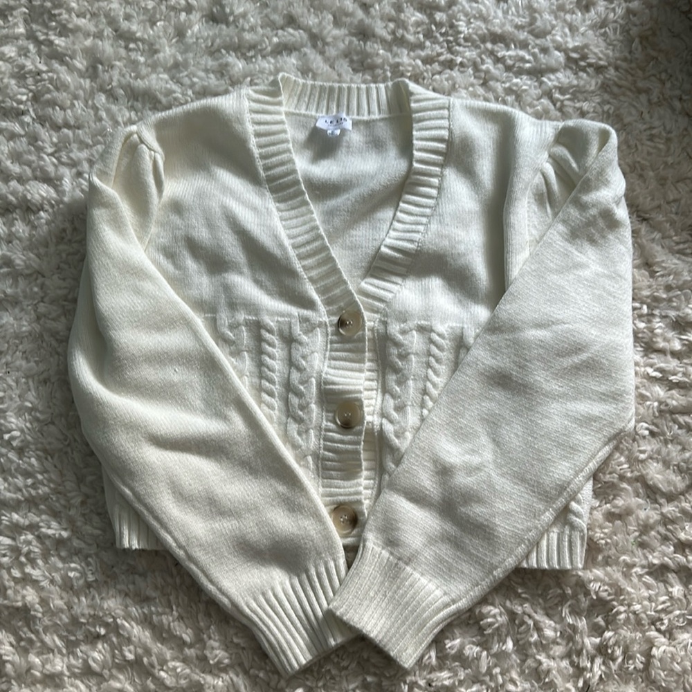 White womens cropped button up cardigan sweater